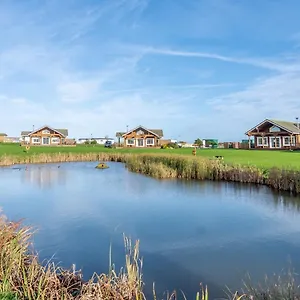  Holiday park Lakeside